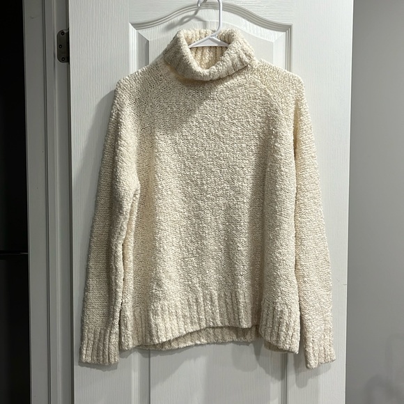 Club Monaco turtle neck sweater - Picture 1 of 4